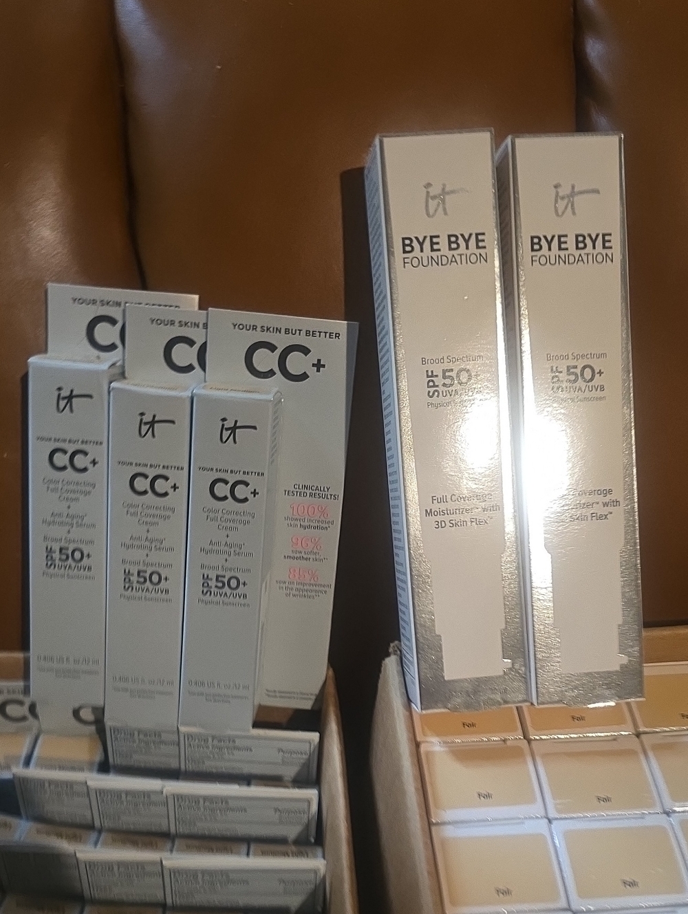 IT Cosmetics Makeup Bulk Lot — 221 Units — Brand New & Unused
🔥 BRAND NEW
